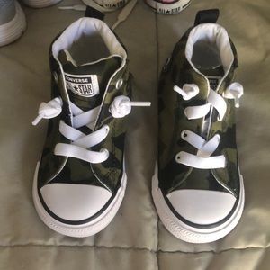 Boy’s Converse